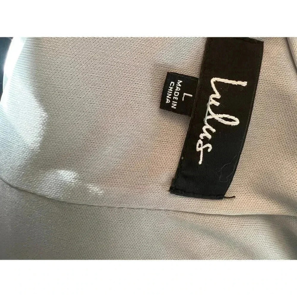 Lulus dress baby blue fitted with crocheted lace detail size large - Picture 10 of 10